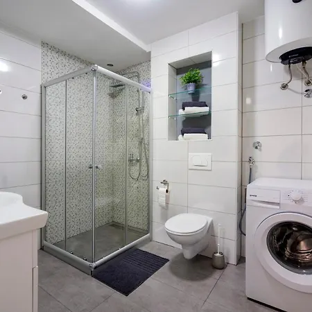 Luxury With Gallery, Heated Pool Only For You-klis Cro *