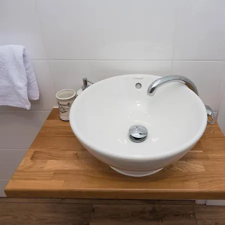 Luxury With Gallery, Heated Pool Only For You-klis Cro *